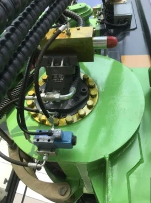 Hidrolik Rotary Piling Rig Makinesinin çapı 1200 mm.
