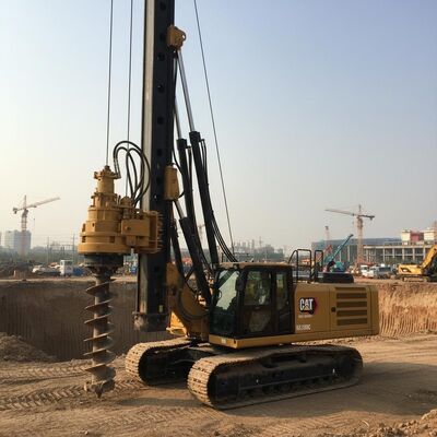 CAT Şasi KR300C 54m Derinlik 320 kN.m Döner ve 2500mm çaplı Hidrolik Döner Sondaj Aracı