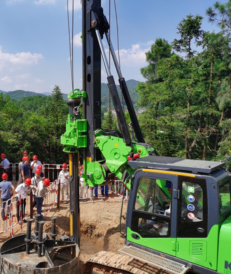 KR90C Tork 90KN.M Hidrolik Kazık Rig 1200 Mm Derinlik 32M Dönme Hızı 8 - 30 Rpm