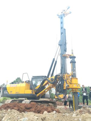 94.3 ton kapasiteli, 100kN maksimum çekim gücü ve 150 KN.m maksimum döngü ile temel delme için yüksek performanslı yığınlama makinesi