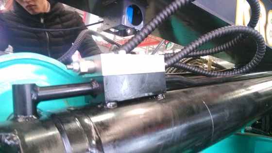 150 KN.m Maksimum Torklu Güçlü Kazık Çakma Makinesi, 94.3 ton Kapasite ve 50.000 Kg Ağırlık